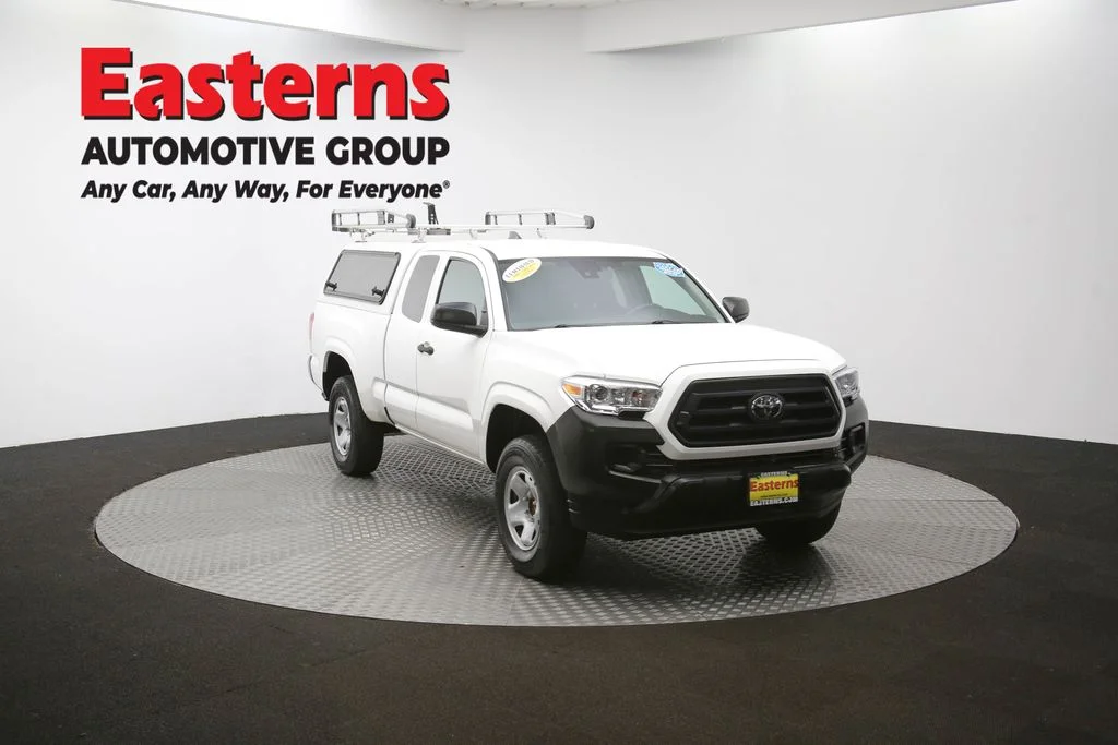 Used 2022 White Toyota SR image 49