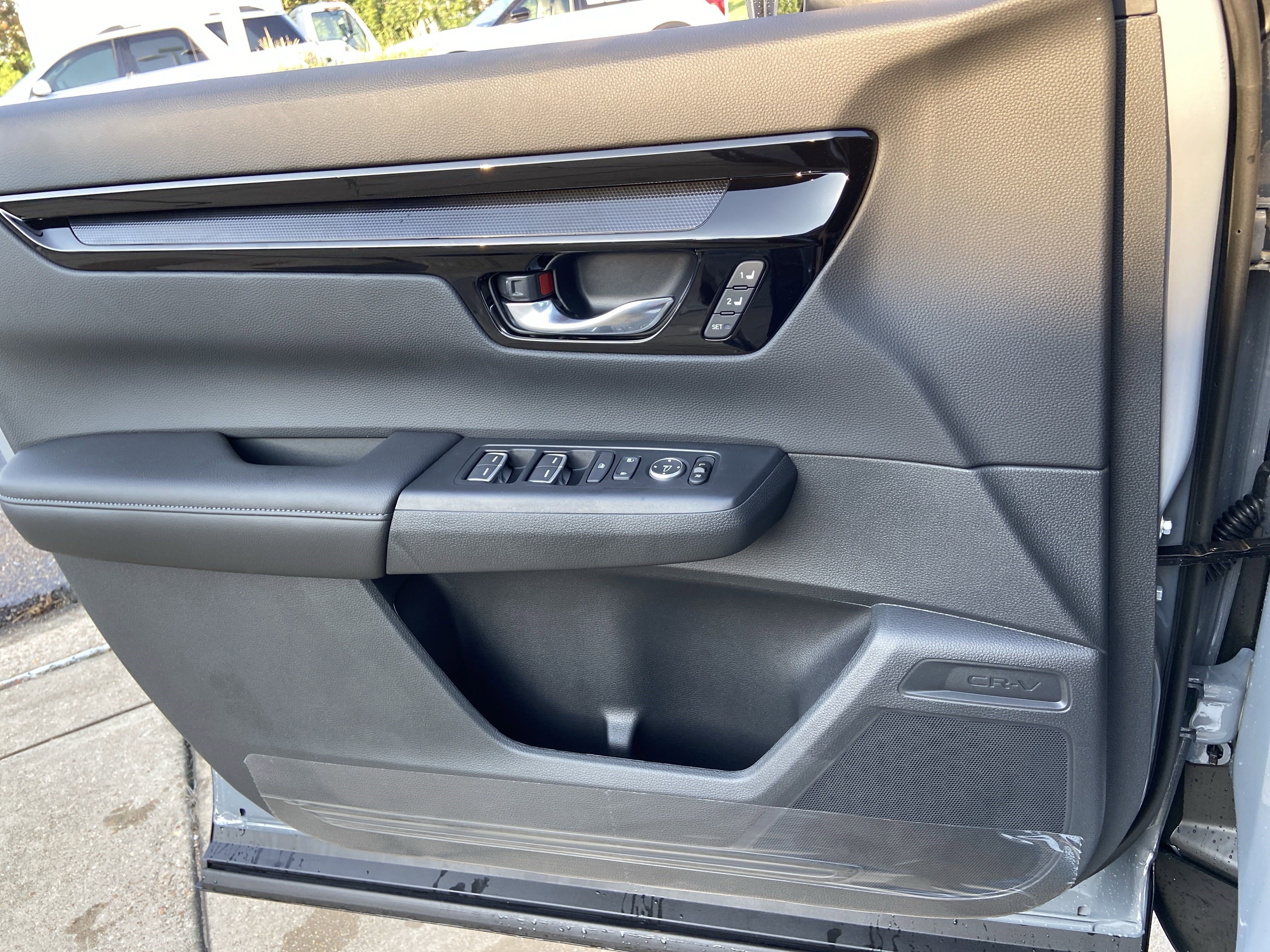 New 2026 Urban Gray Pearl Honda EX-L image 30