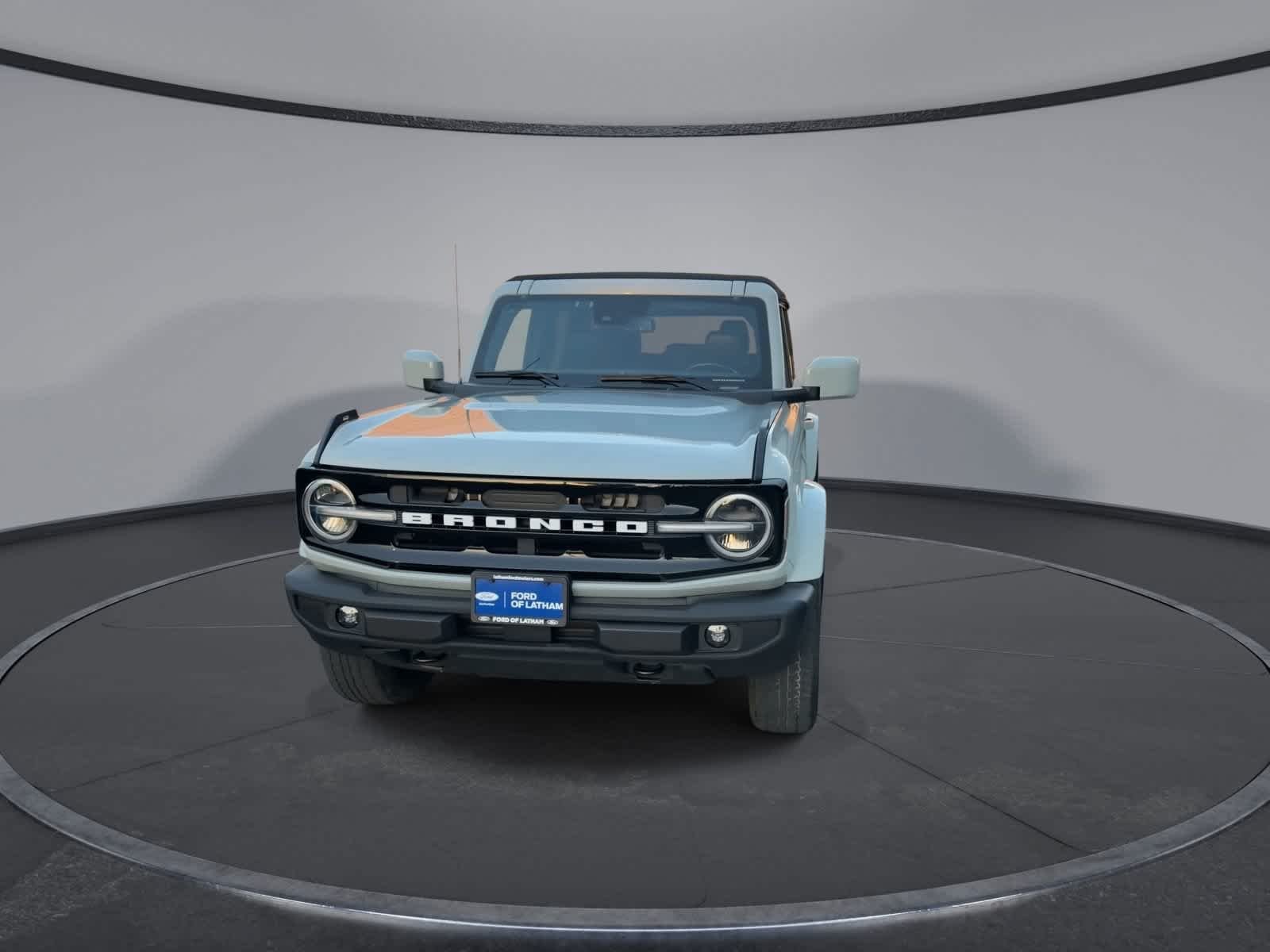 Certified Used 2022 Cactus Gray Ford Outer Banks image 3
