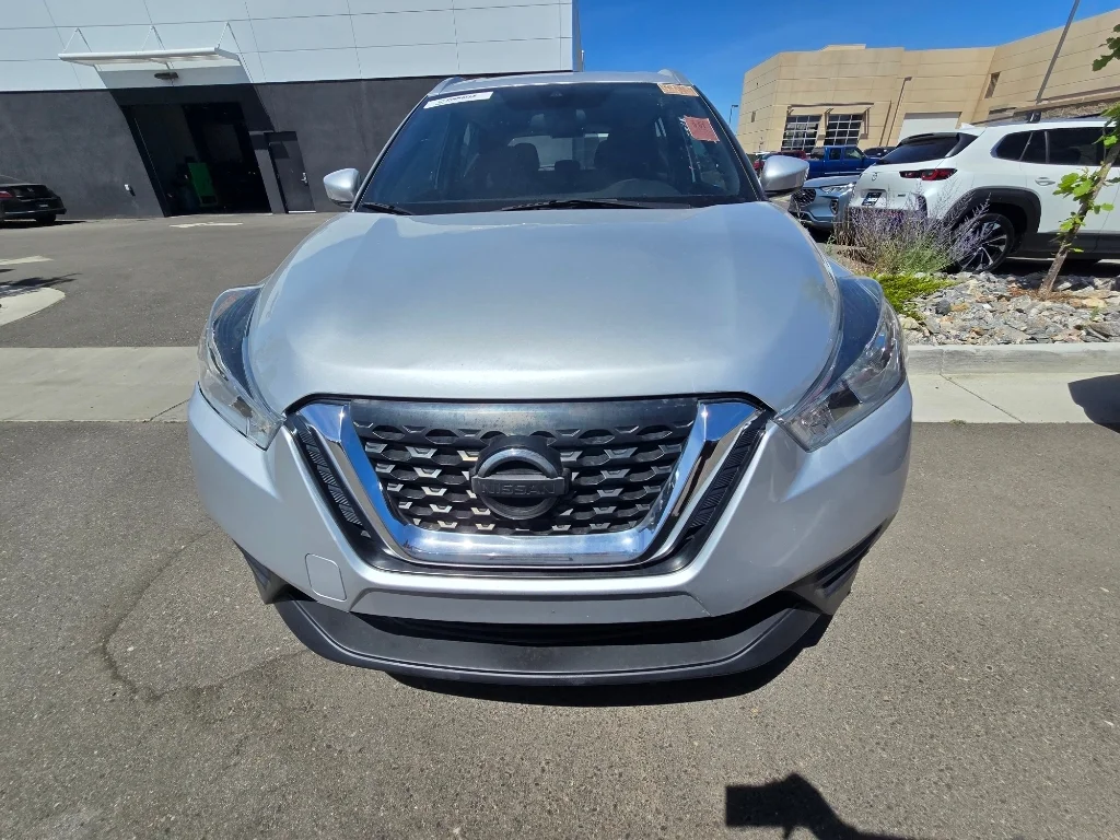 Used 2020 Brilliant Silver Metallic Nissan SV image 8