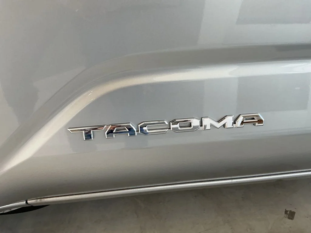 New 2026 Celestial Silver Metallic Toyota SR5 image 5