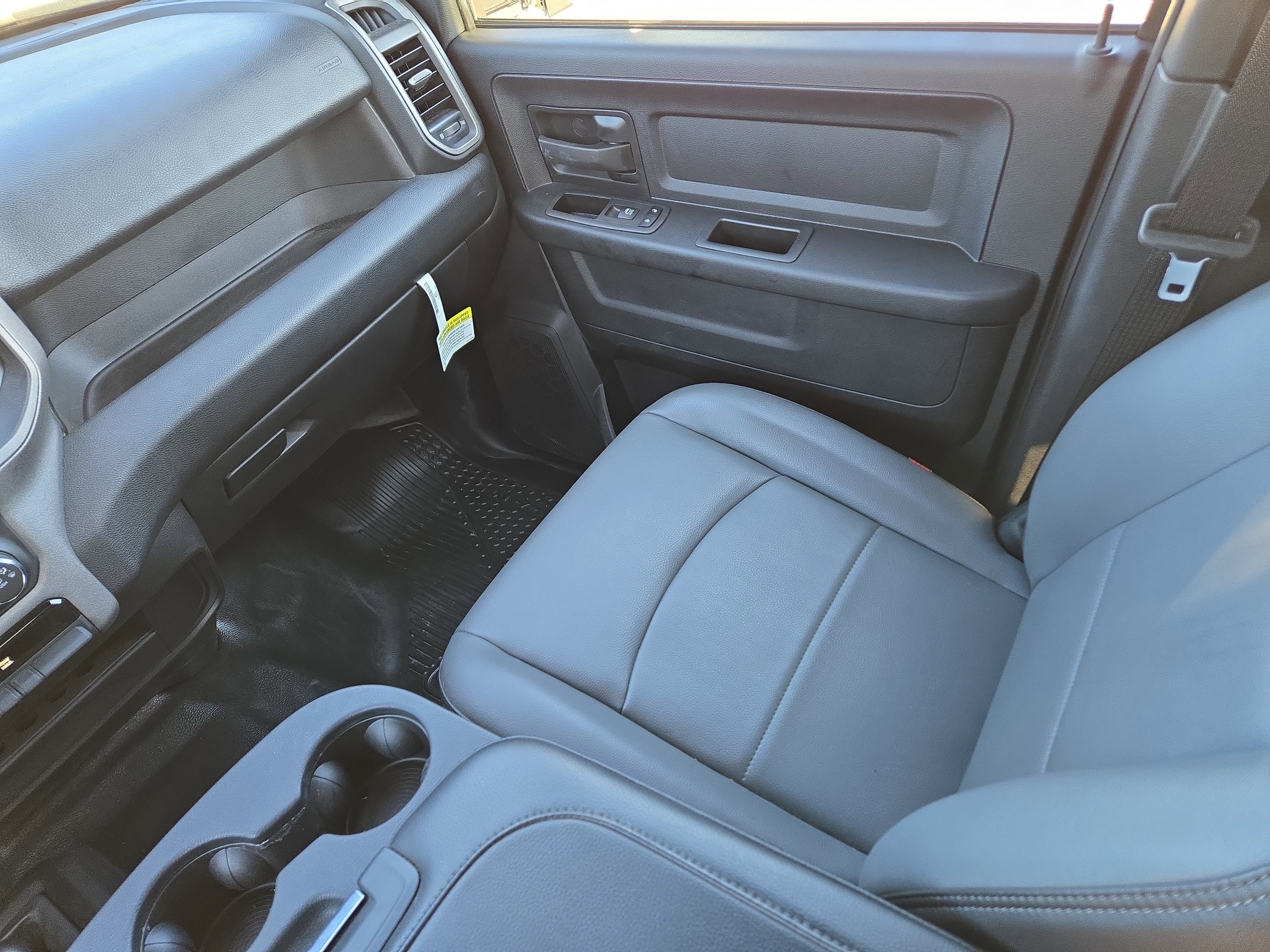 2024 RAM Ram 3500 Pickup Tradesman - Photo 18
