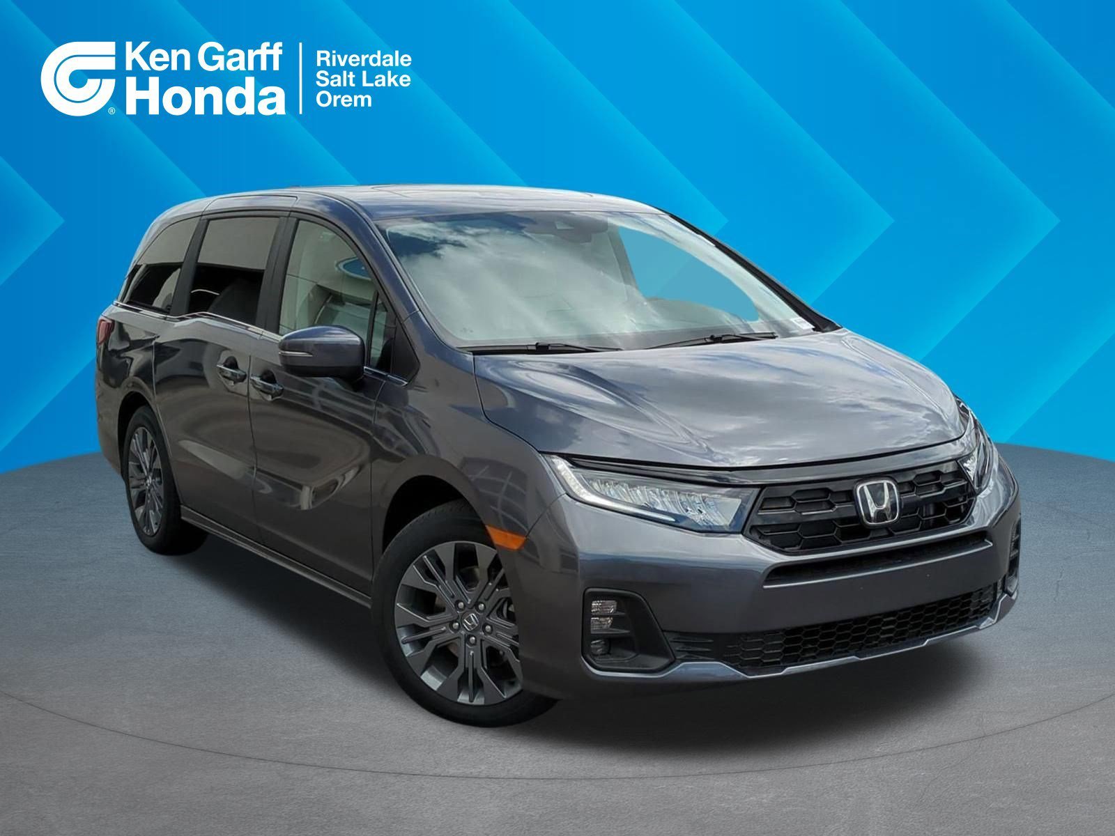 2026 Honda Odyssey Touring's photo