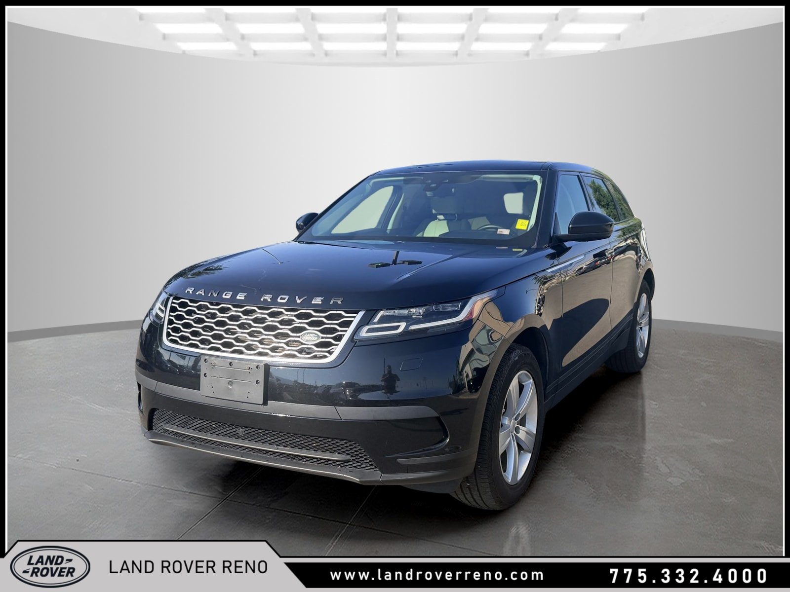 Used 2018 Narvik Black Land Rover S image 1