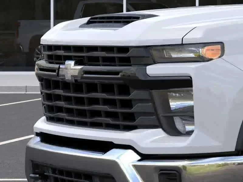 New 2026 Summit White Chevrolet Work Truck image 22