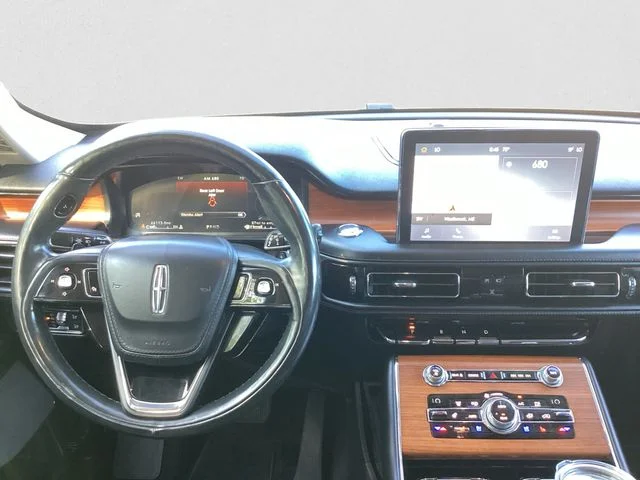 Used 2020 Ceramic Pearl Metallic Tri-Coat Lincoln Reserve image 10