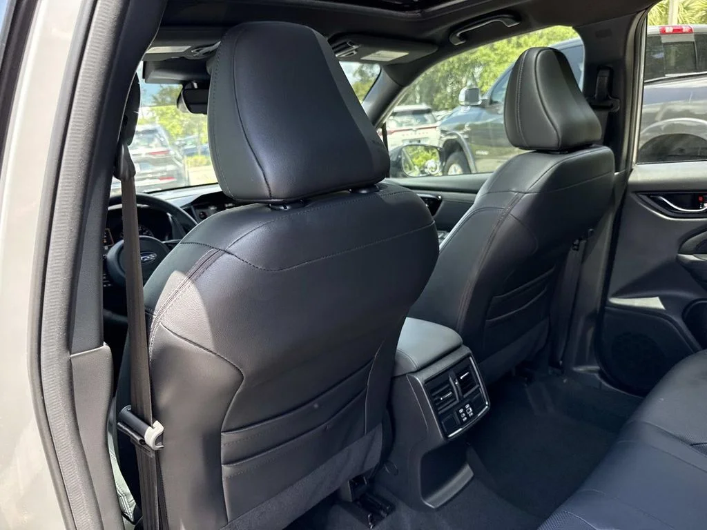 Used 2025 Beige Subaru Limited image 13