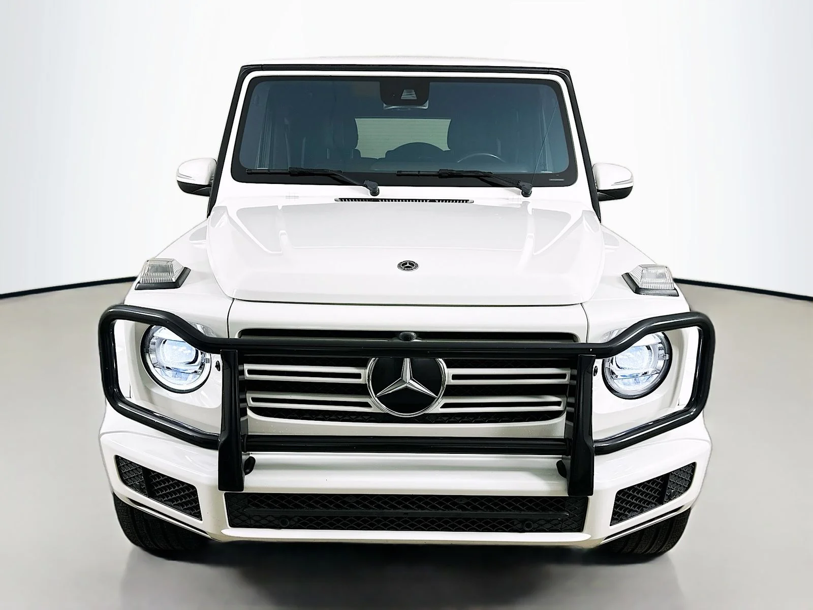 Used 2019 White Mercedes-Benz  image 2