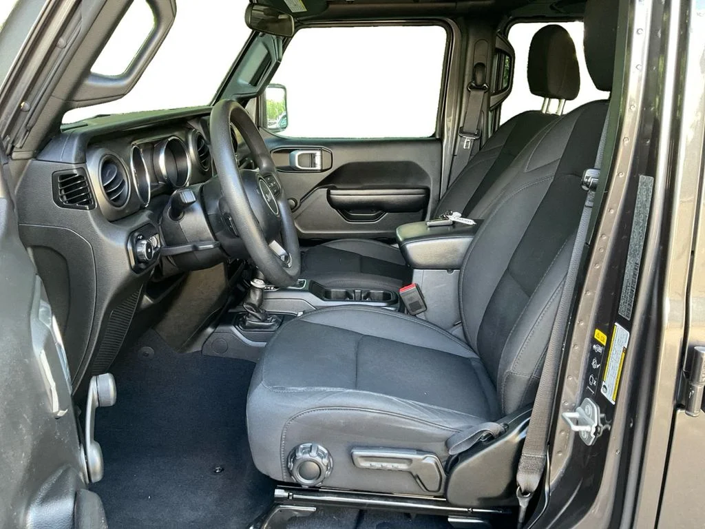 Used 2021 Gray Jeep Unlimited Willys image 18