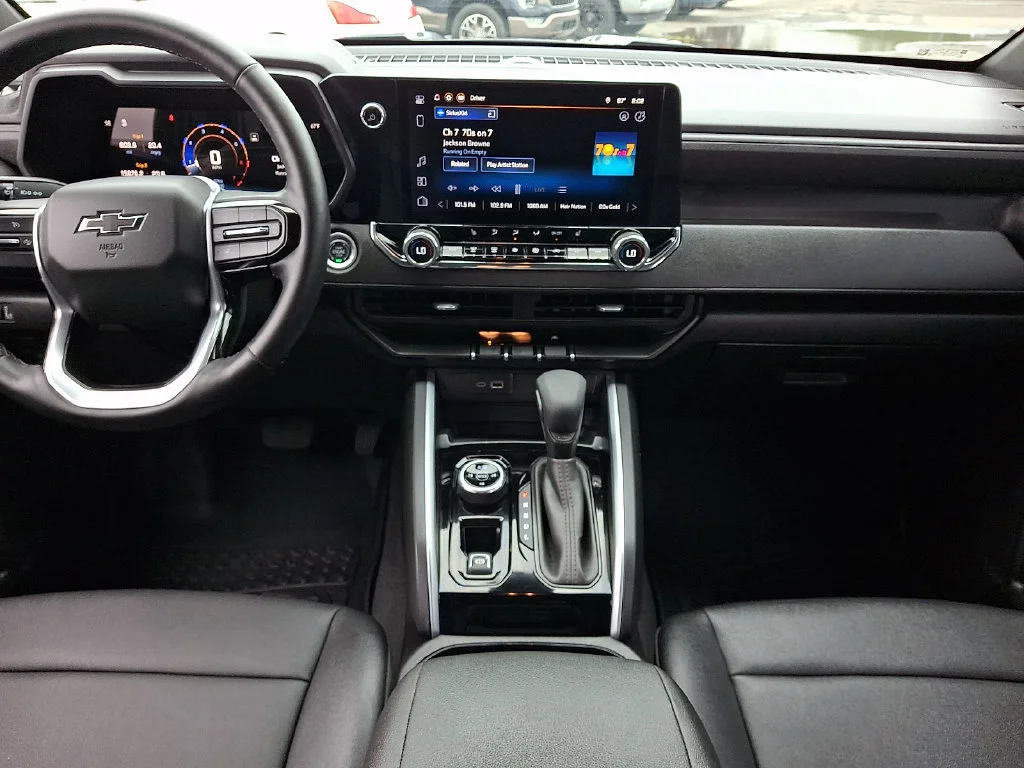 Used 2025 Black Chevrolet Trail Boss image 16