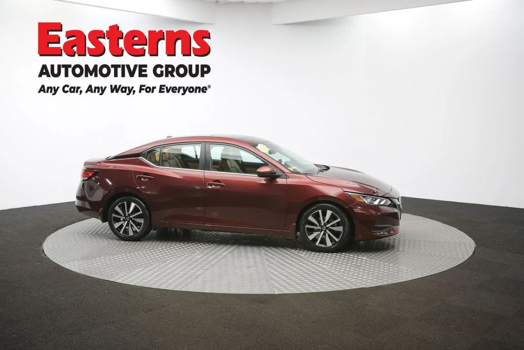 Used 2022 Red Nissan SV image 46