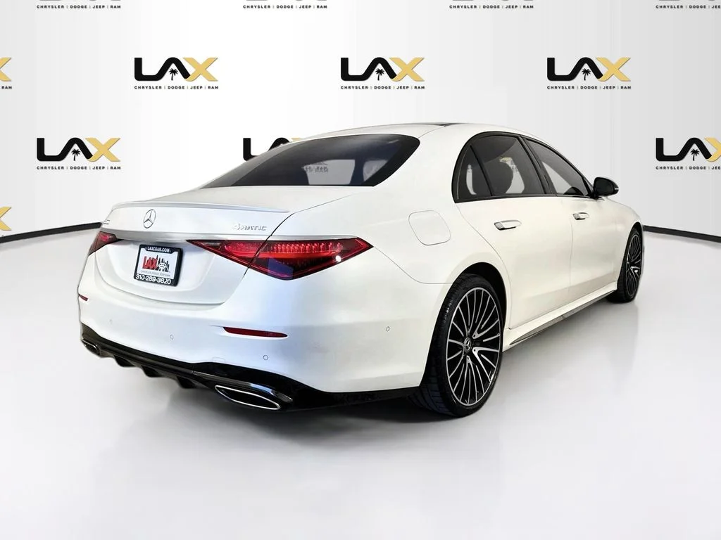 Used 2023 White Mercedes-Benz S 580 image 7