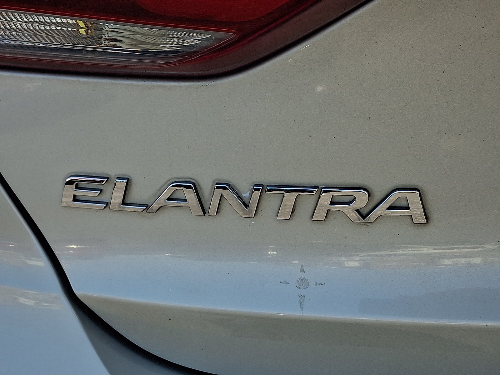 Used 2017 Mineral Beige - WT Hyundai SE image 30