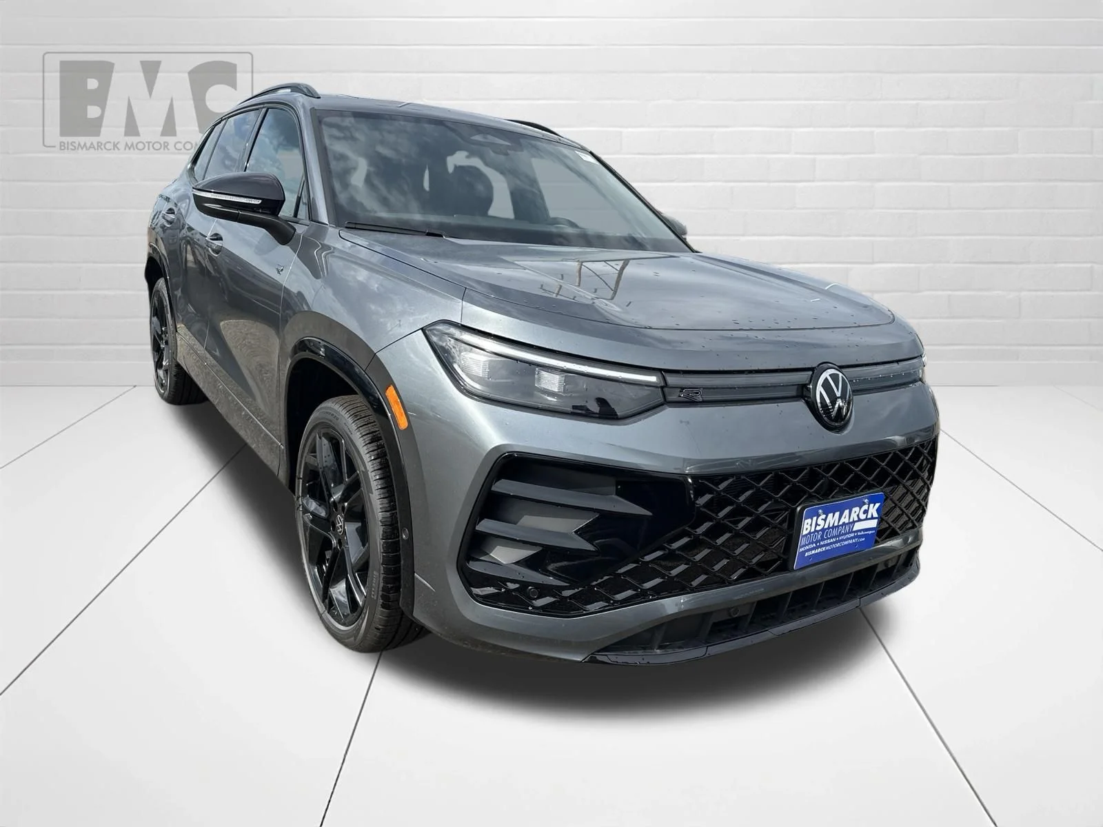 New 2026 Gray Volkswagen 2.0T SE R-Line Black image 2