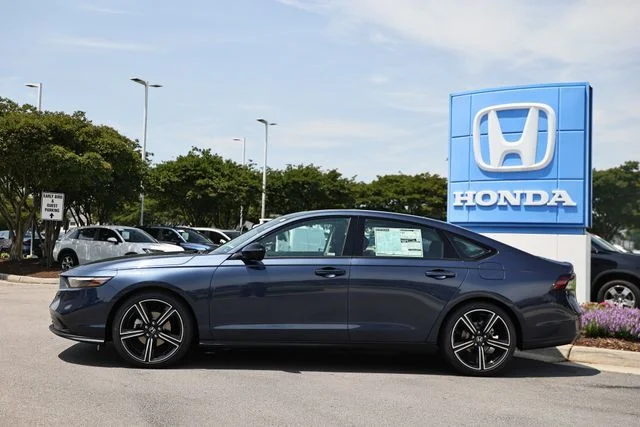 New 2026 Canyon River Blue Metallic Honda SE image 5