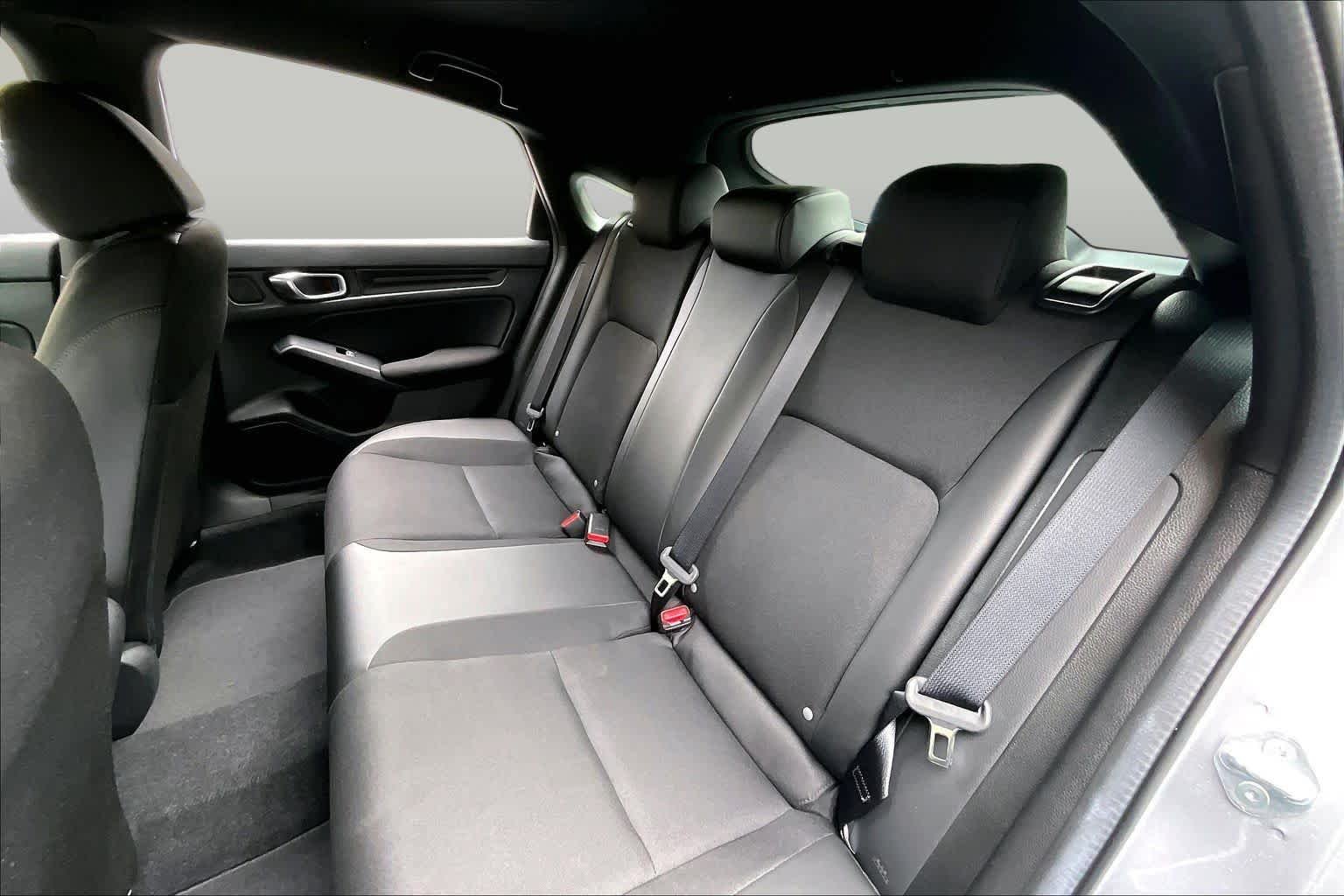 2026 Honda Civic Hatchback Sport - Photo 19