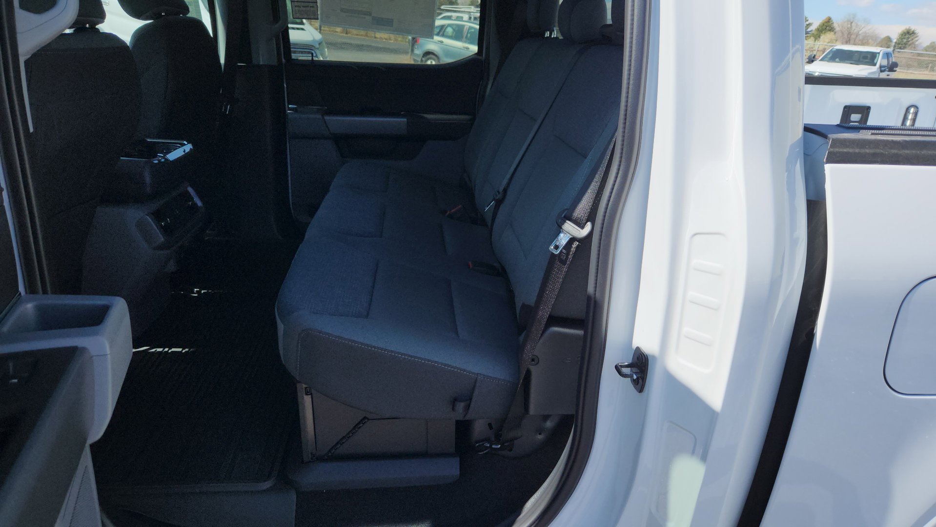 New 2026 Oxford White Ford XLT image 26