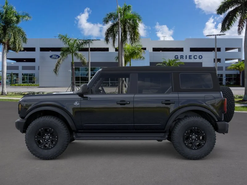 New 2026 Shadow Black Ford Outer Banks® image 27