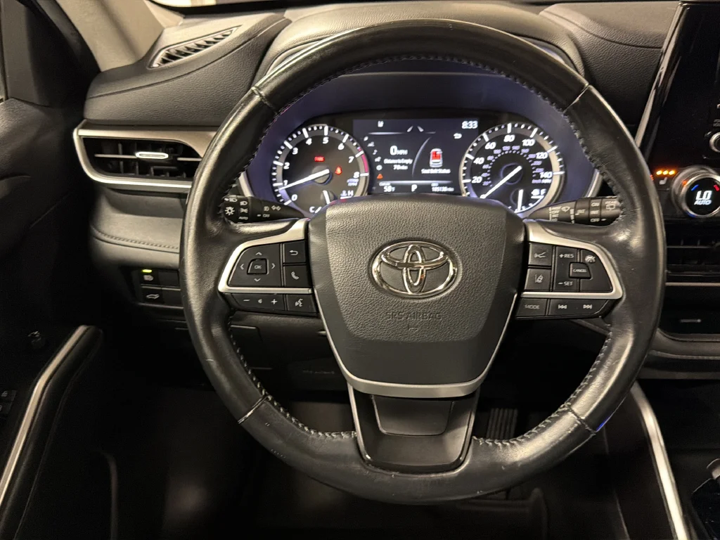 Used 2022 Blue Toyota XLE image 38
