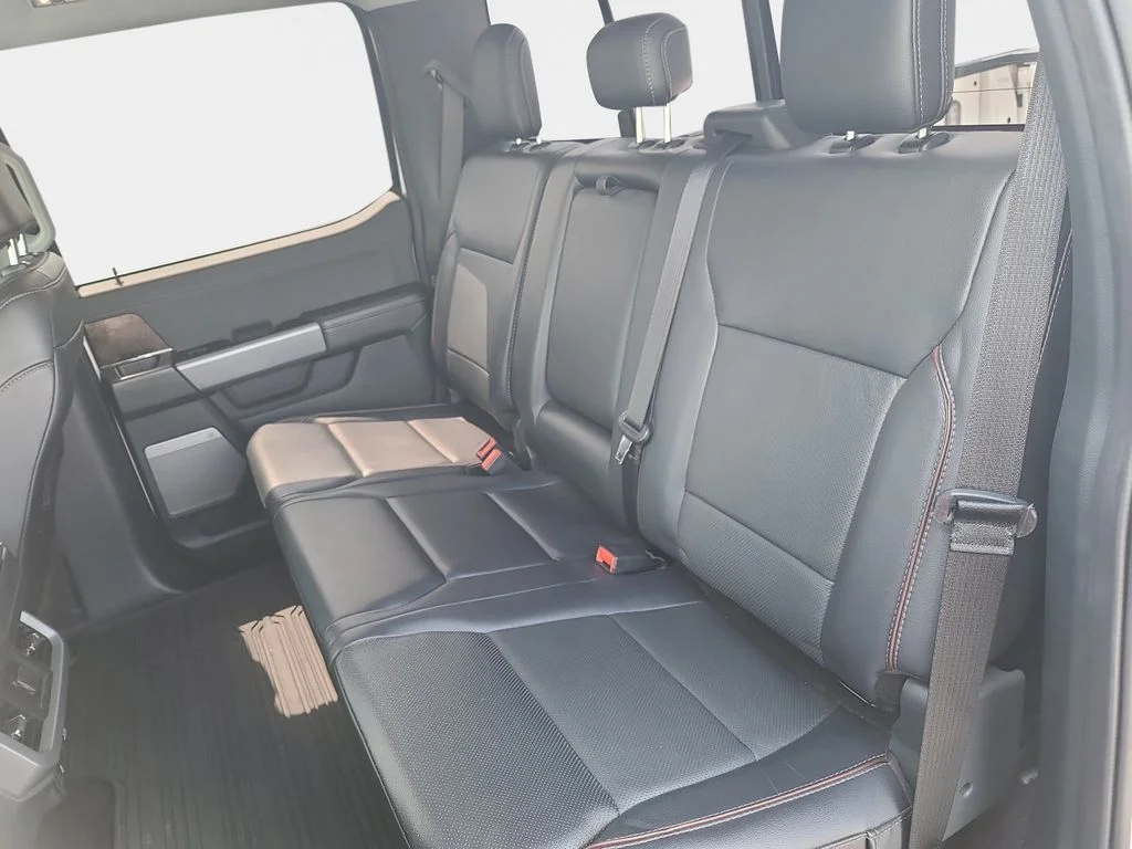 Used 2021 White Ford Lariat image 9
