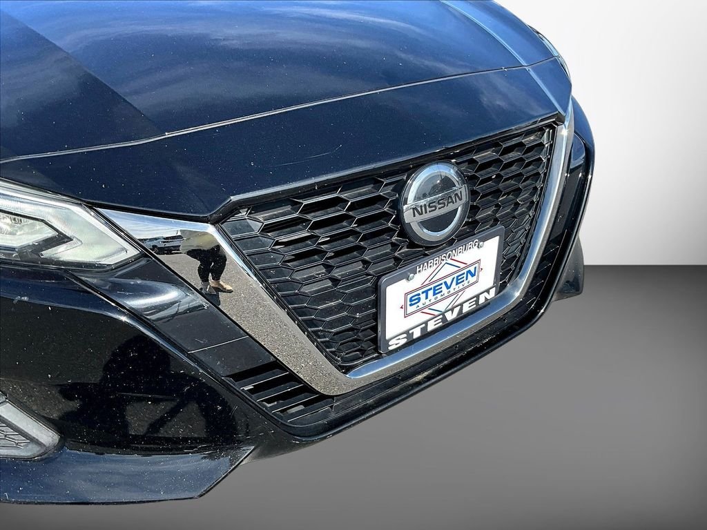 Used 2020 Black Nissan 2.5 SR image 32
