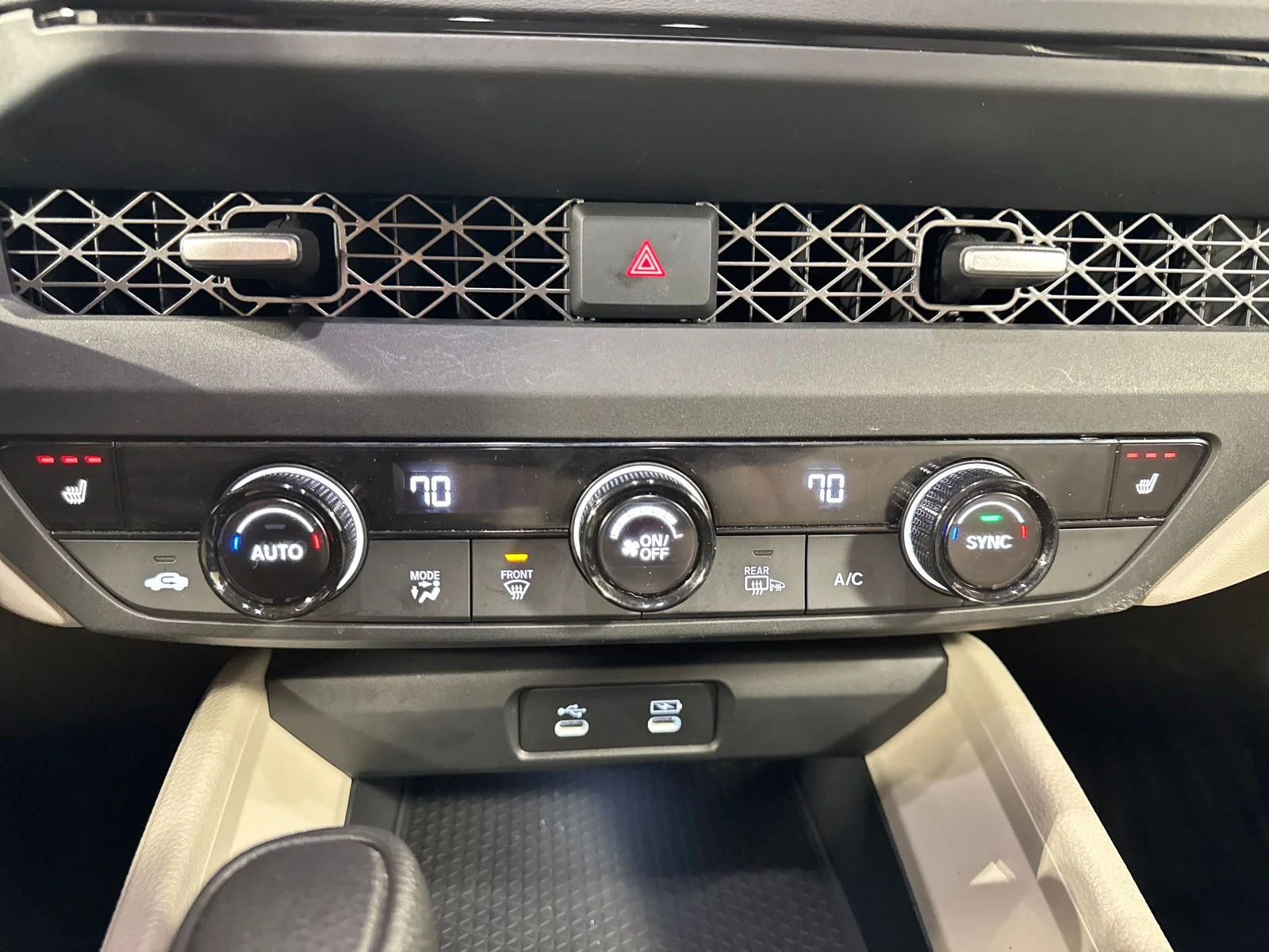 2024 Honda Accord EX - Photo 23