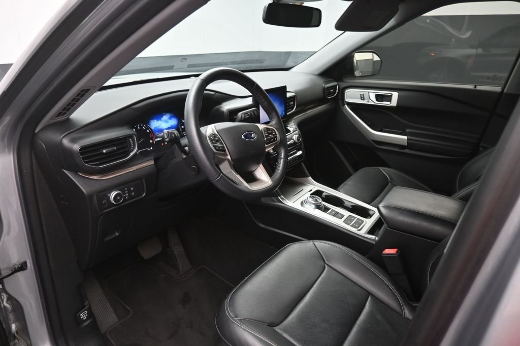 Used 2021 Silver Ford Limited image 19