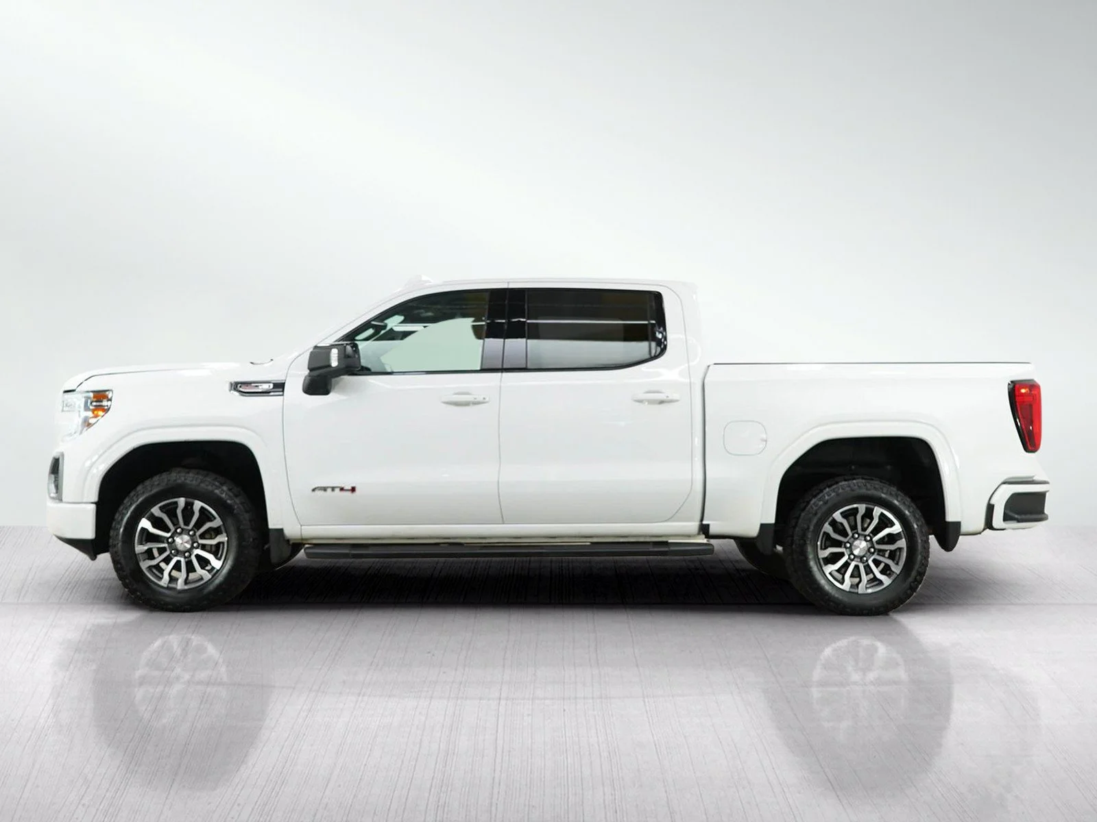 Used 2019 GMC Sierra 1500 AT4 with VIN 3GTP9EEL9KG239968 for sale in Roseville, Minnesota