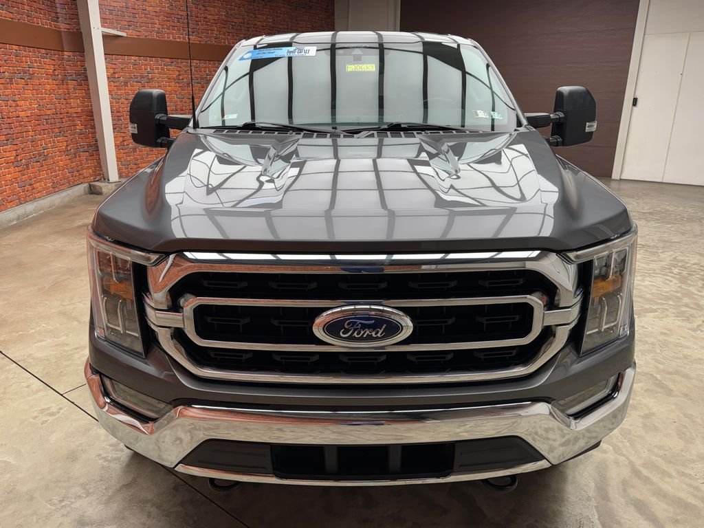 Certified Used 2022 Gray Ford XLT image 10