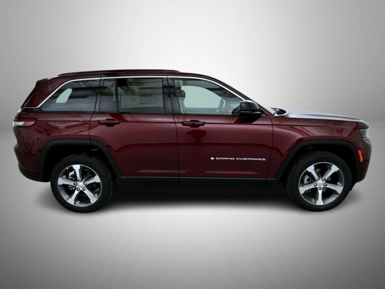 New 2026 Velvet Red Pearl-Coat Exterior Paint Jeep Limited image 4