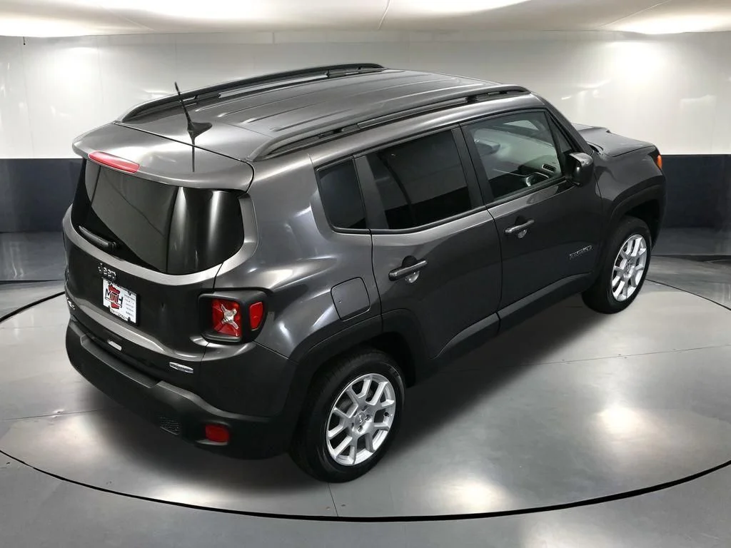 Used 2021 Gray Jeep Latitude image 54