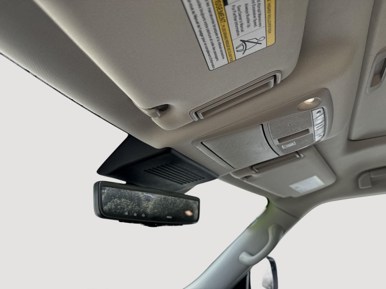 Used 2022 Aspen White TriCoat Pearl Nissan Platinum image 19