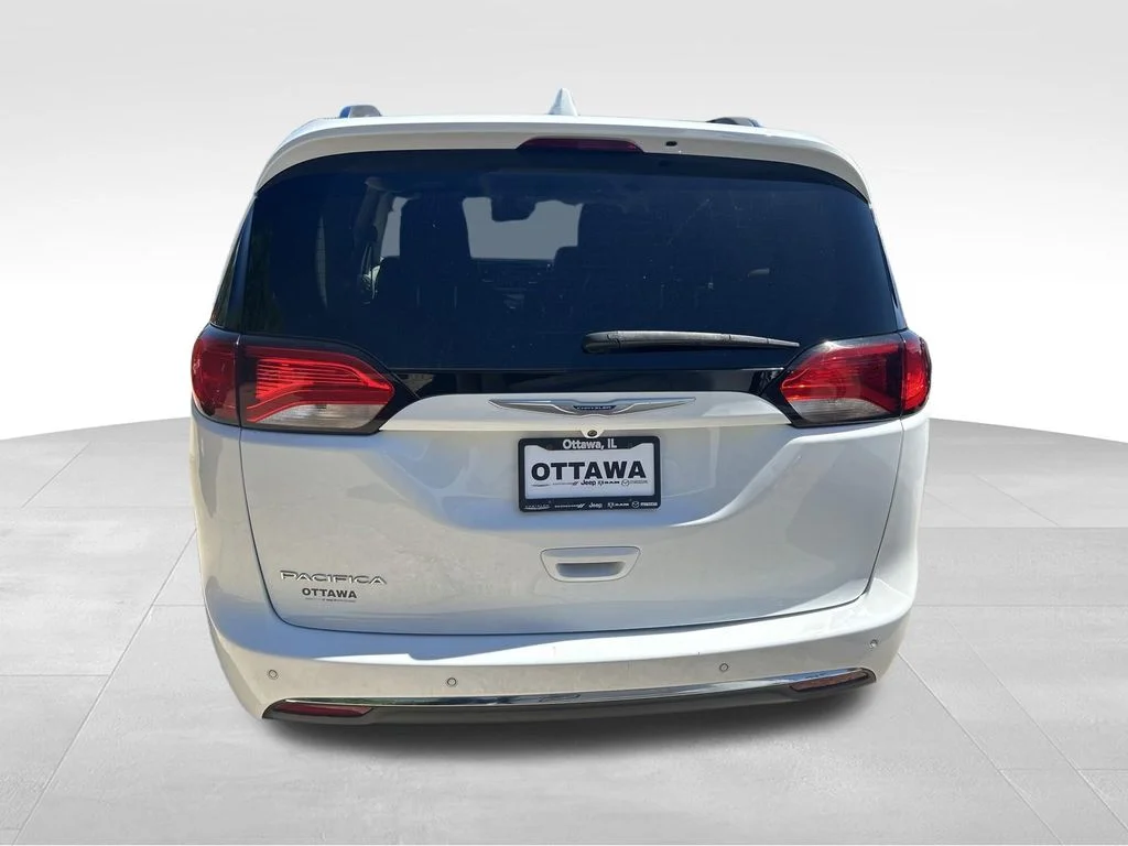 Used 2020 White Chrysler Touring L Plus image 5