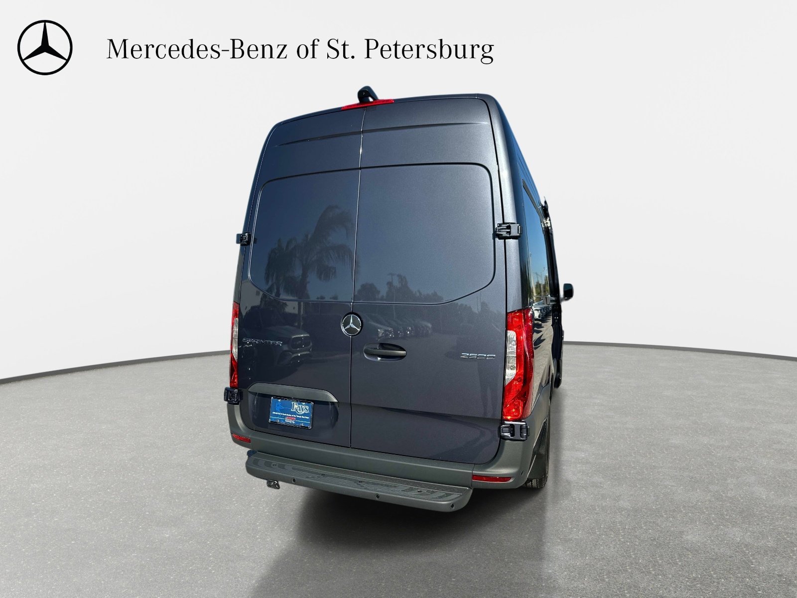 New 2026 Gray Metallic Sprinter Cargo 170 WB image 7