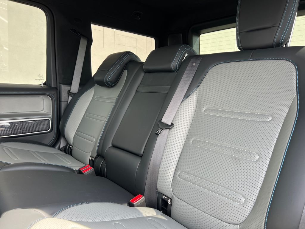 Certified Used 2025 White Mercedes-Benz G 580 image 24