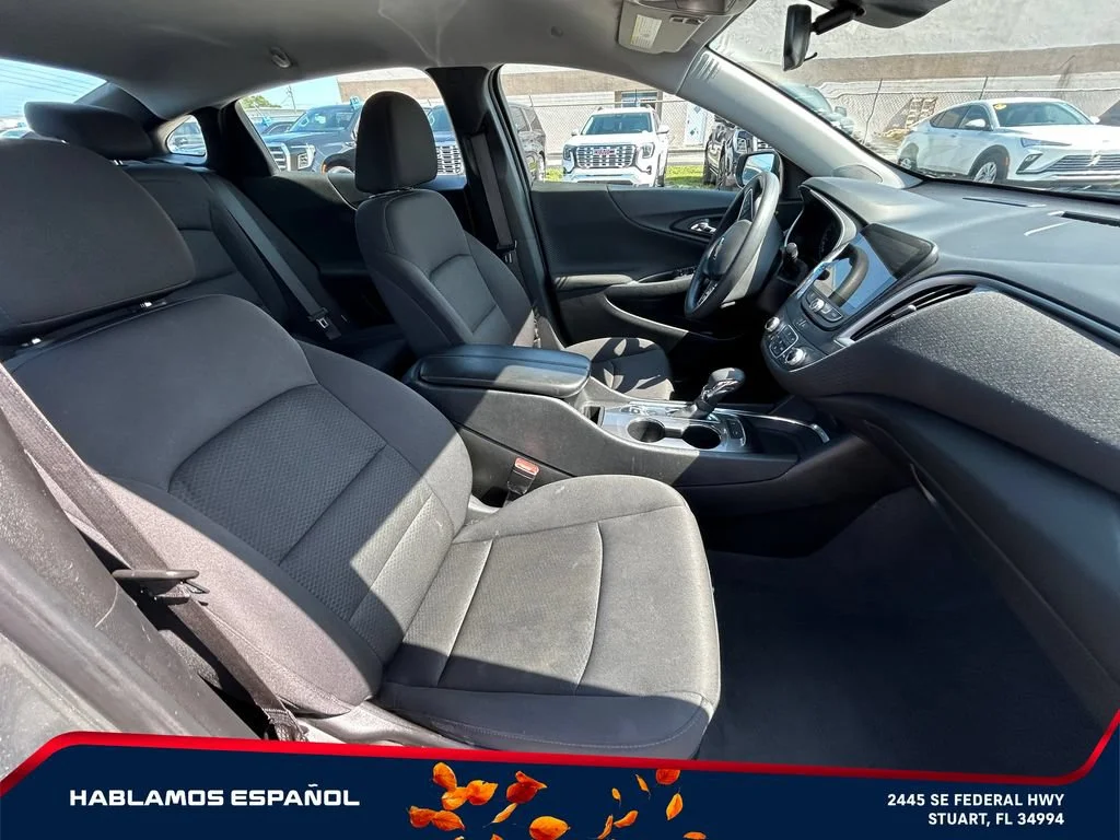 Used 2025 Sterling Gray Metallic Chevrolet 1LT image 20