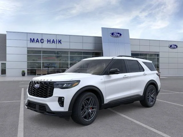 New 2026 Star White Metallic Tri-Coat Ford ST-Line image 24