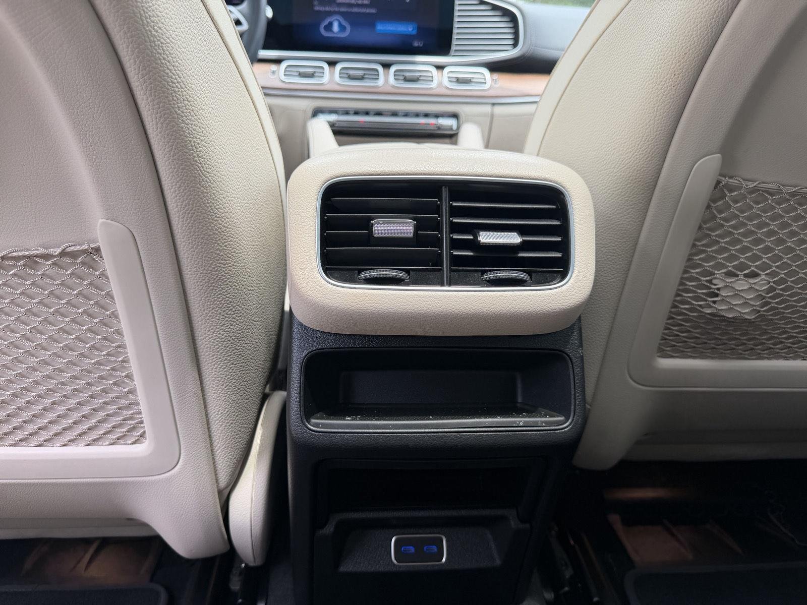 Certified Used 2025 MANUFAKTUR Moonlight White Metallic Mercedes-Benz GLE 450 image 18