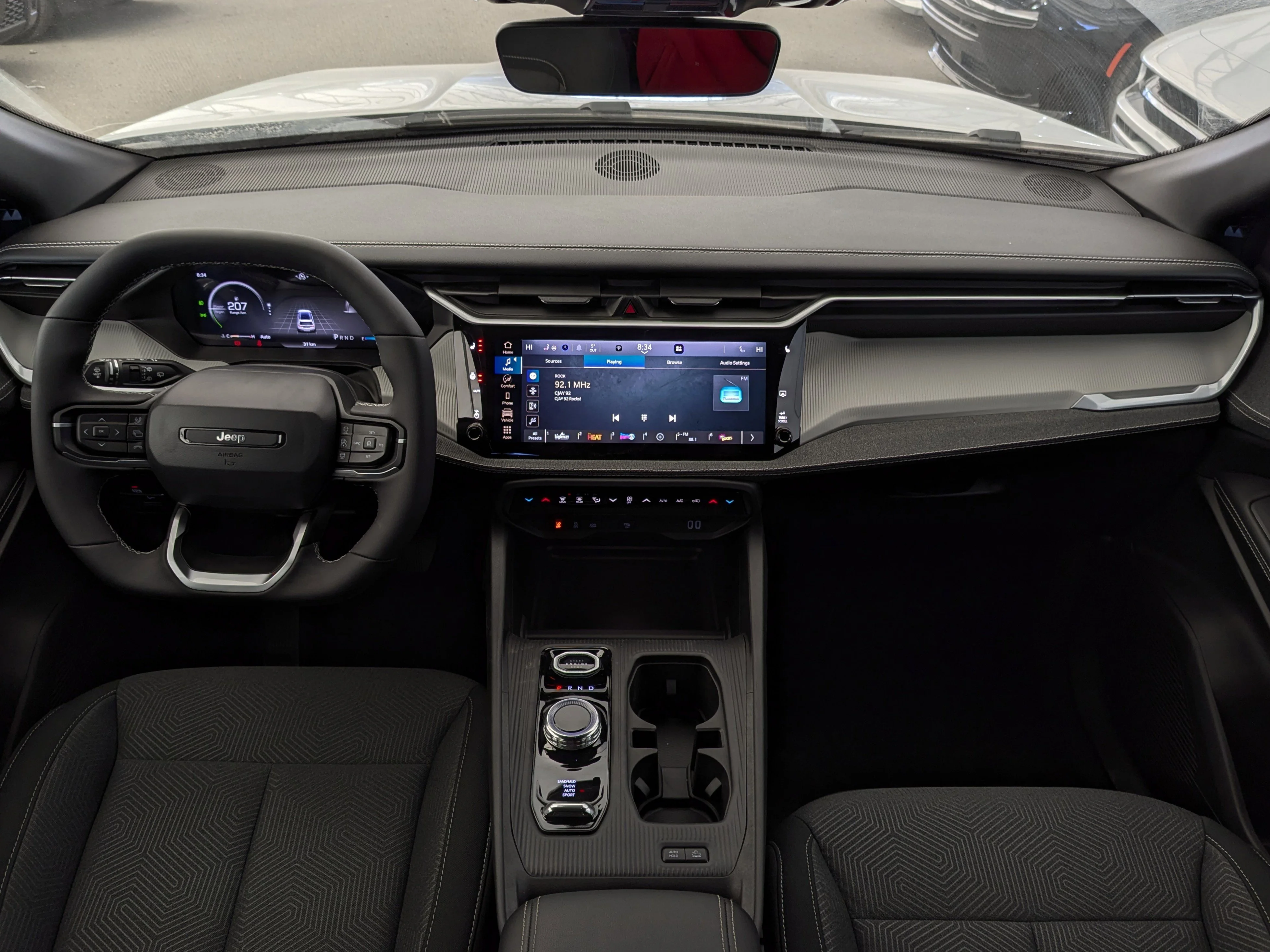 New 2026 Silver Jeep Laredo - 1.6L Turbo Hybrid - 12.3 Uconnect 5 Display - Selec-Terrain System - Active Driving Assist image 25
