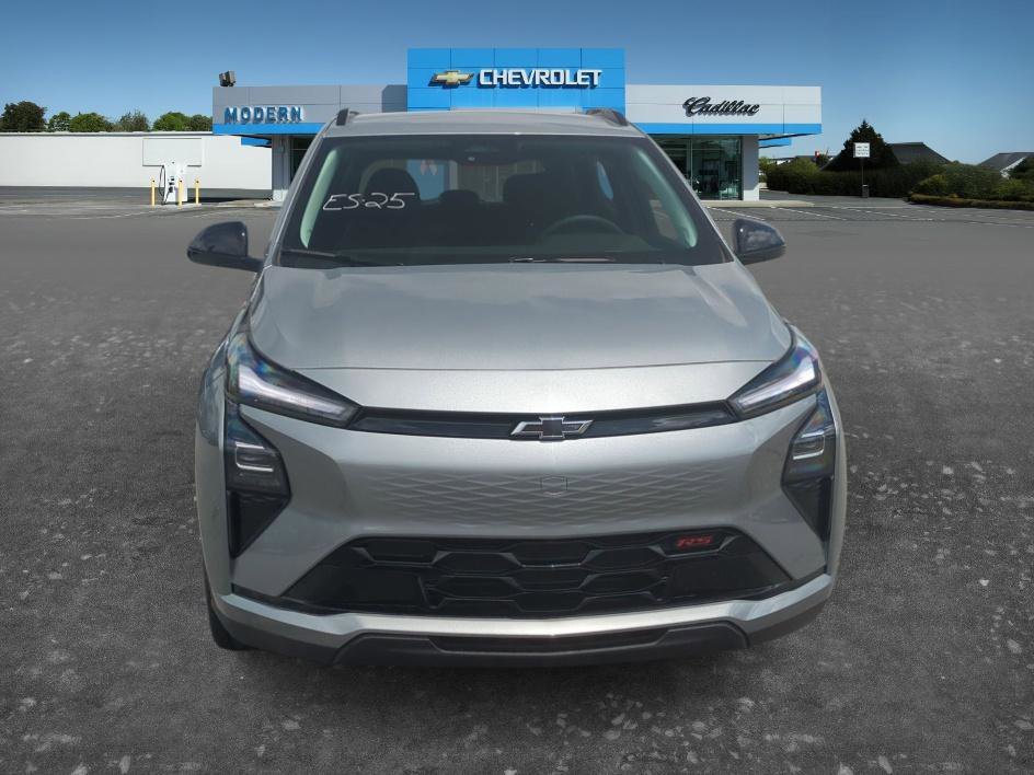 2027 Chevrolet Bolt RS - Photo 8