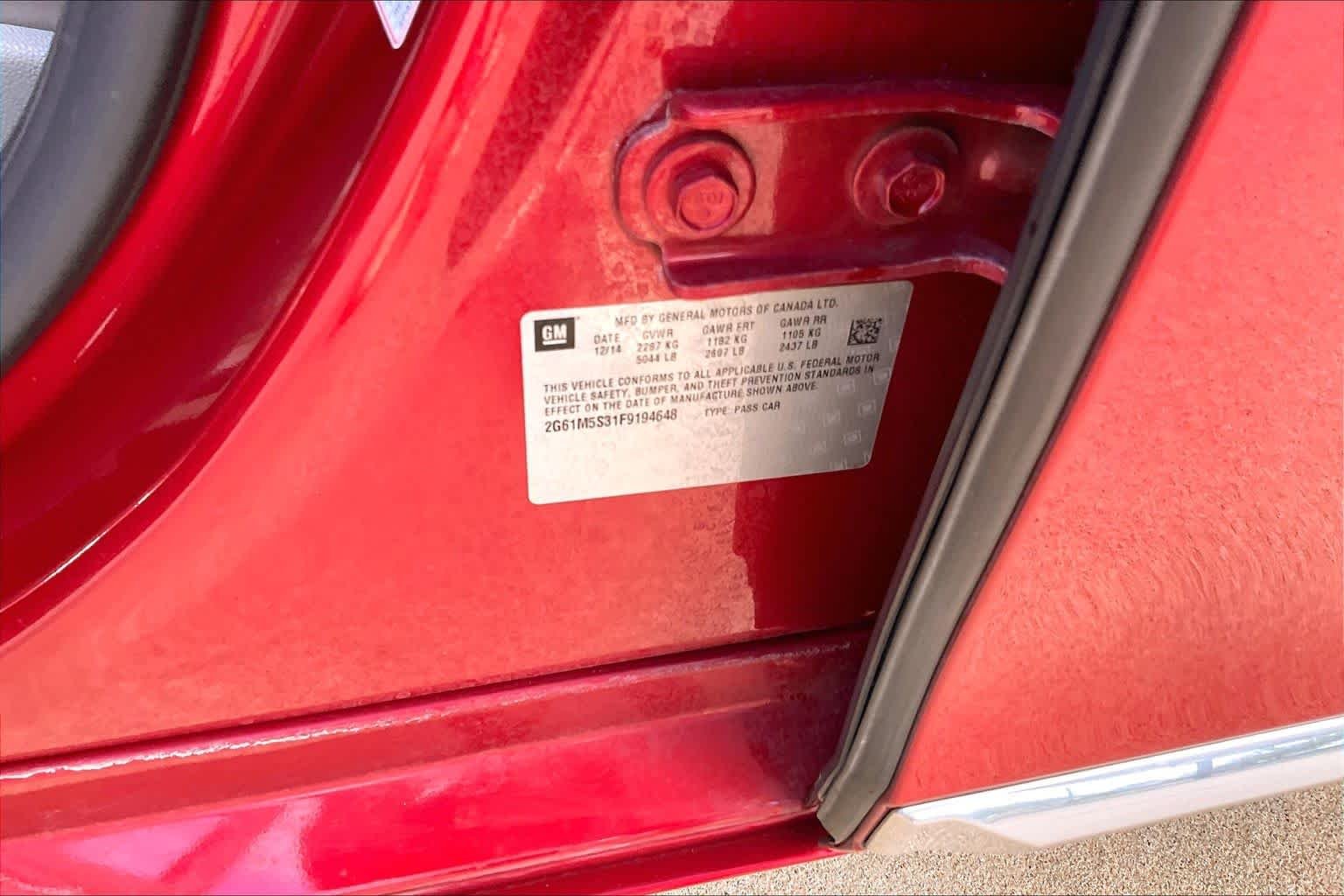 Used 2015 Crystal Red Tintcoat Cadillac Luxury image 34