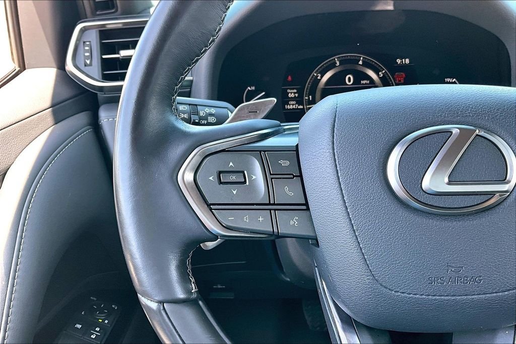 Used 2024 White Lexus 600 Luxury image 20
