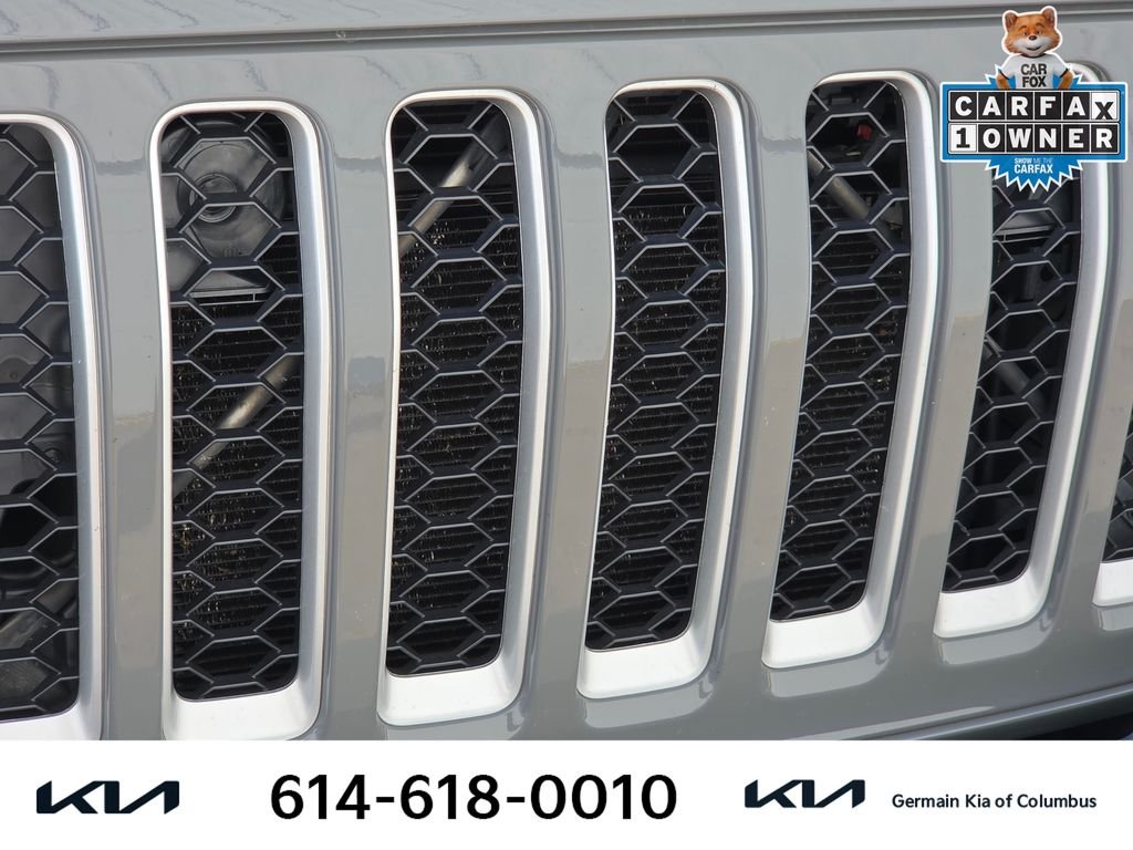 Used 2022 Gray Jeep Overland image 13