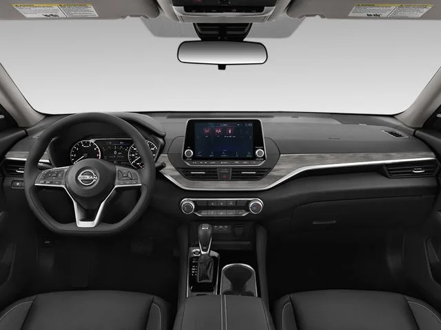 Used 2023 Super Black Nissan 2.5 S image 3