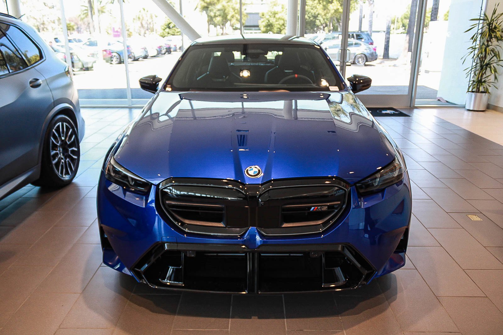 New 2026 Marina Bay Blue Metallic BMW Base image 2