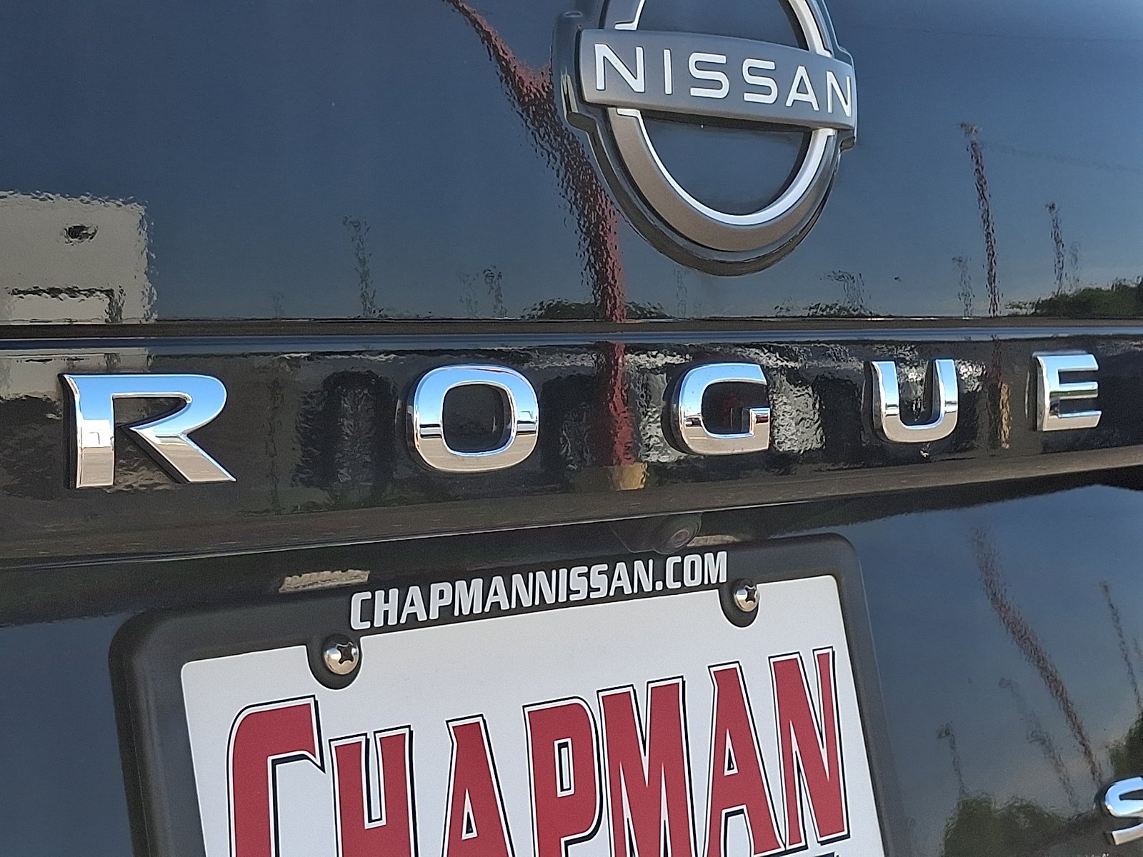 Used 2023 Super Black Nissan SV image 29