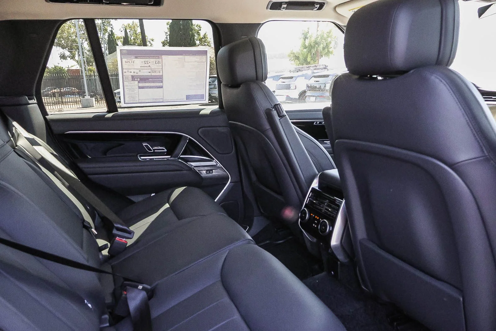 New 2026 Fuji White Land Rover SE image 18