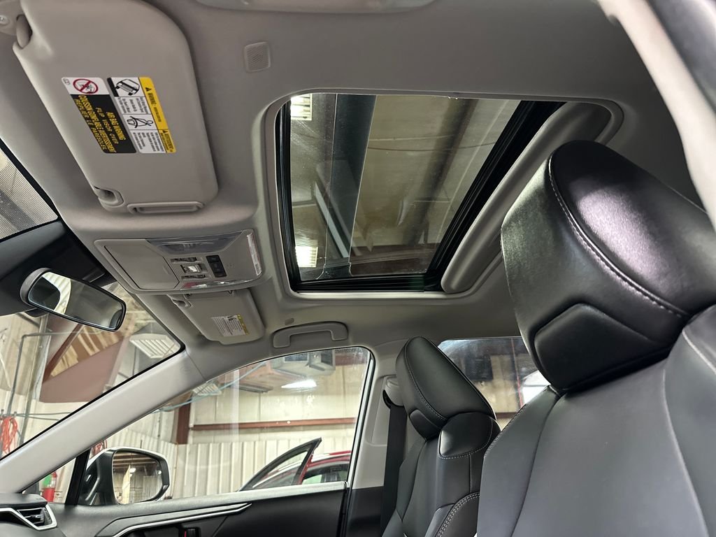 Used 2024 Beige Toyota XLE Premium image 12