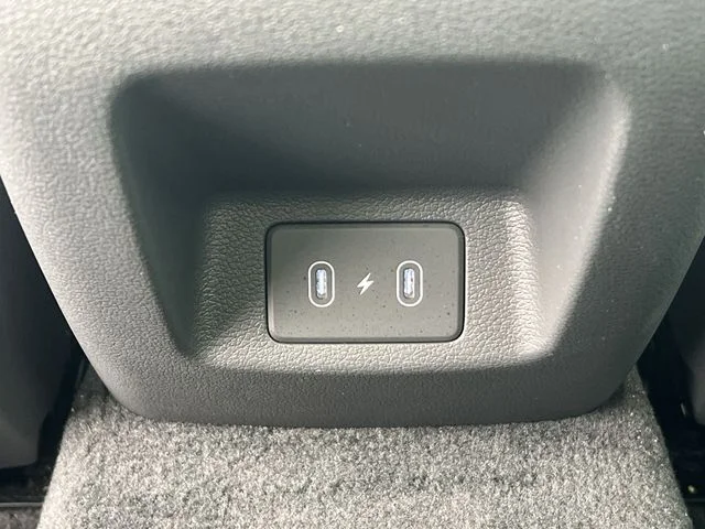 Used 2025 Silver Hyundai SE image 35