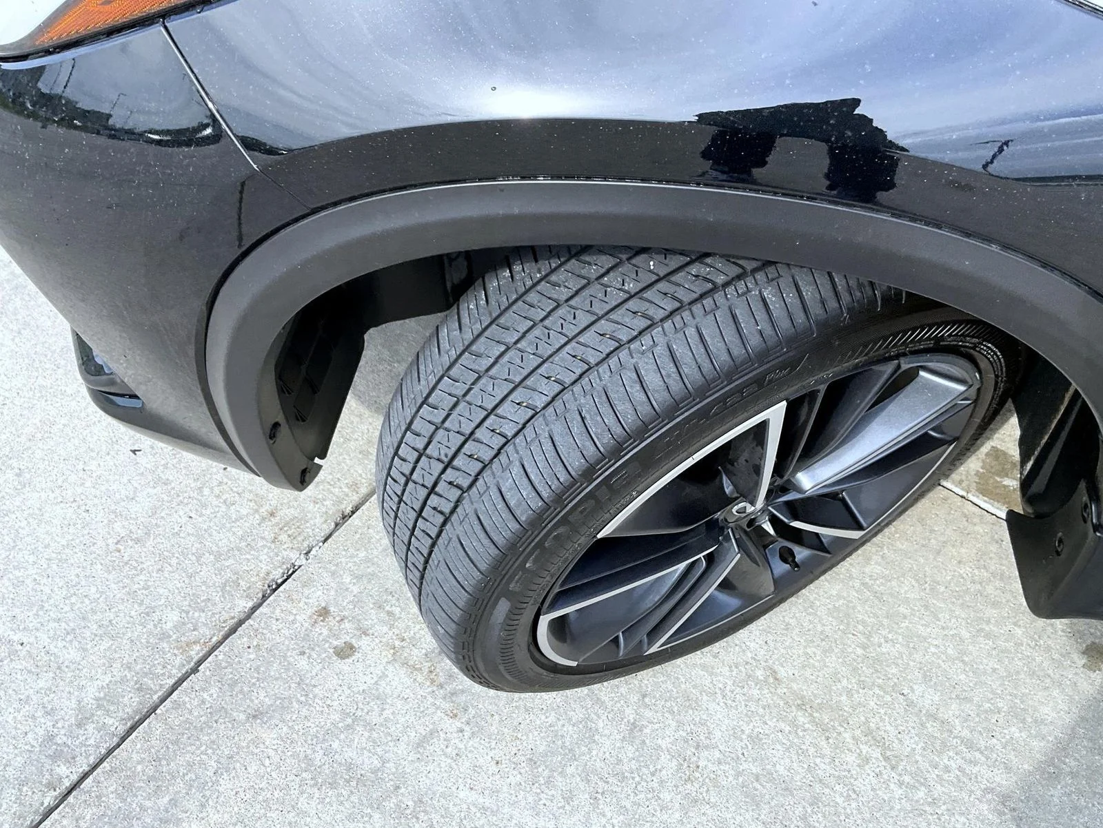 Used 2023 Black INFINITI SENSORY image 23